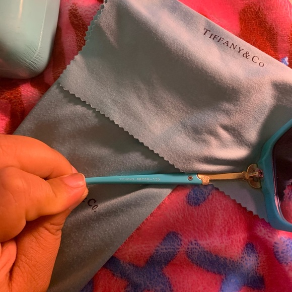 Tiffany Sunglasses Blue and Diamond Key - Picture 5 of 6